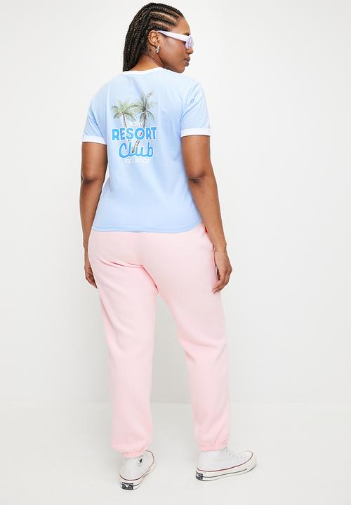 Cotton On - Plus Active Graphic Crew Tshirt - Windsurfer/Resort Club