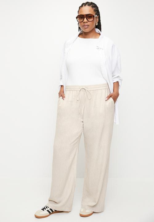 Cotton On - Plus Haven Wide Leg Pant - Natural