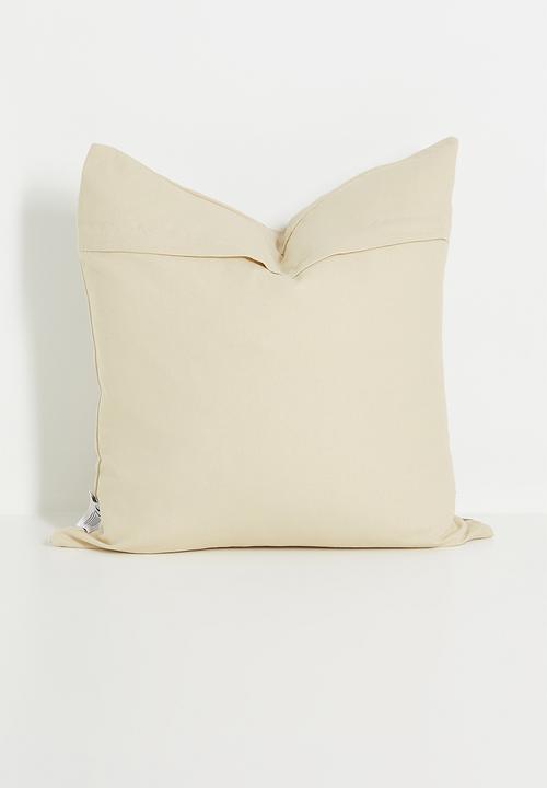 Sixth Floor - Noma Embroidered cushion cover - neutral & green 