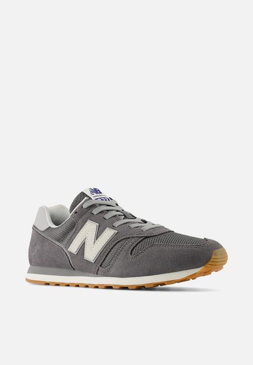 New Balance  - 373 v1
