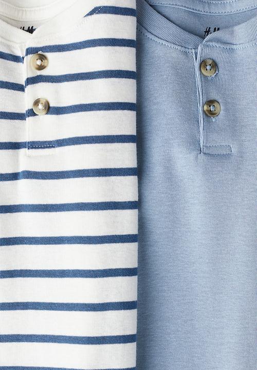 H&M - 2 pack henley t-shirts - light blue striped