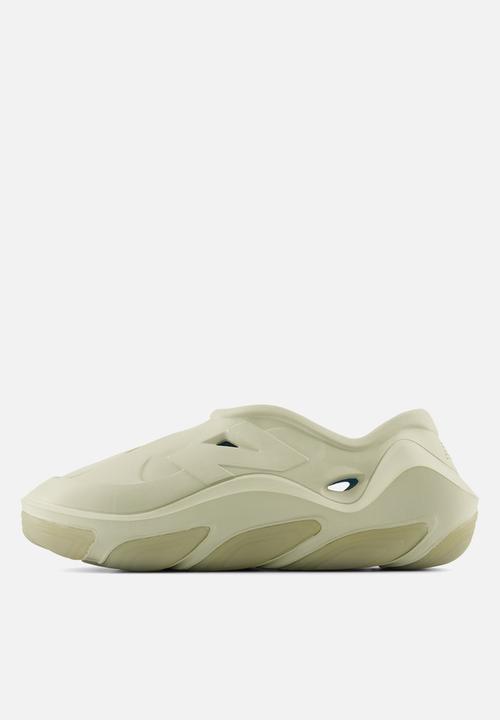 New Balance  - RCVRYEOL