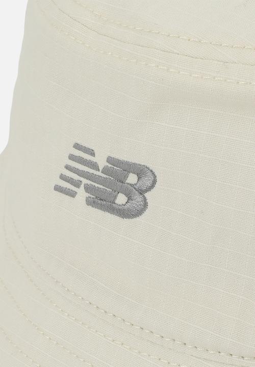 New Balance  - Flying NB Bucket Hat - Linen