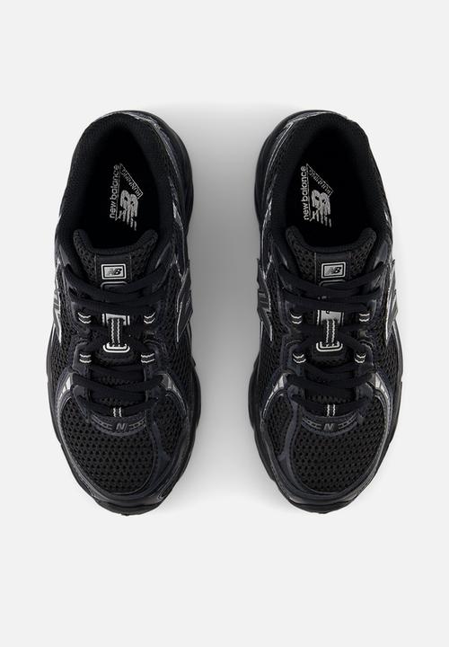 New Balance  - 740 V1 Gs - Black