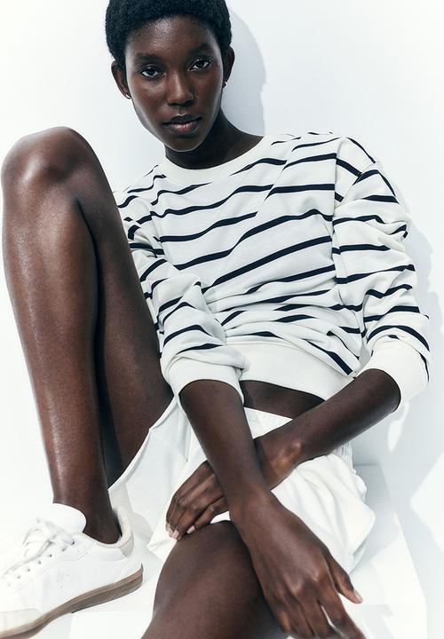 H&M - Sweatshirt - white & navy blue striped