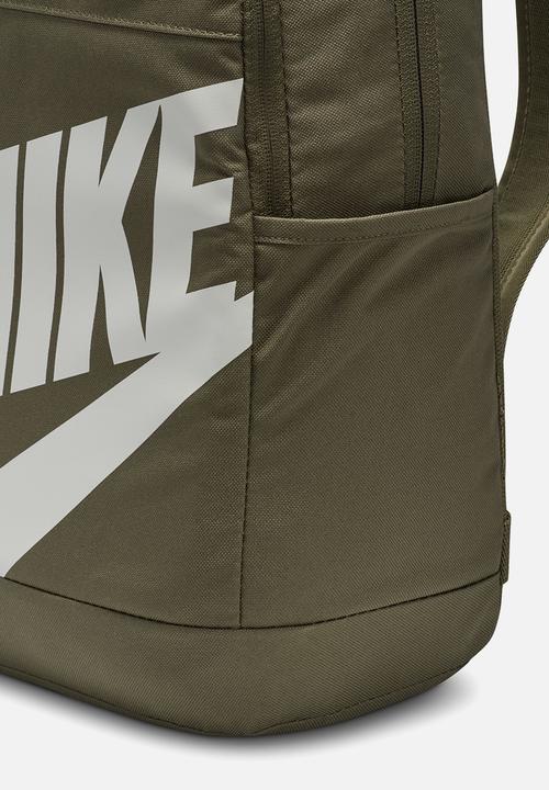 Nike - Nike Elemental