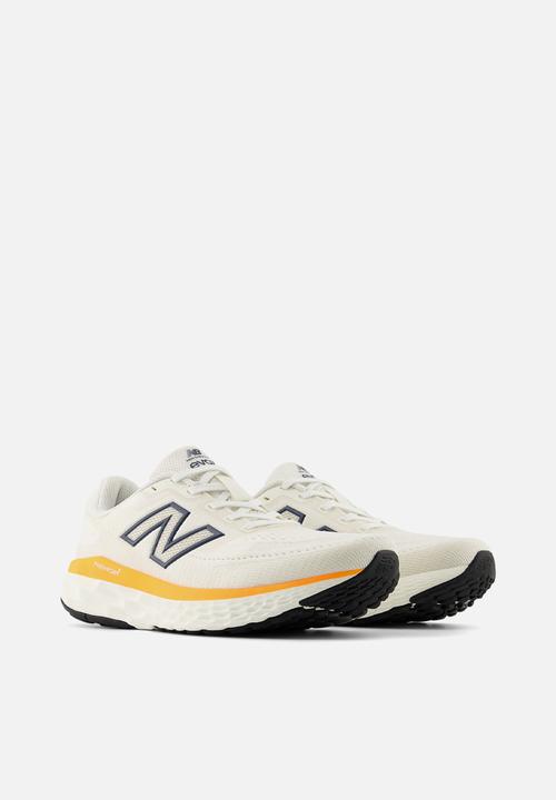New Balance  - FRESH FOAM EVOZ v4
