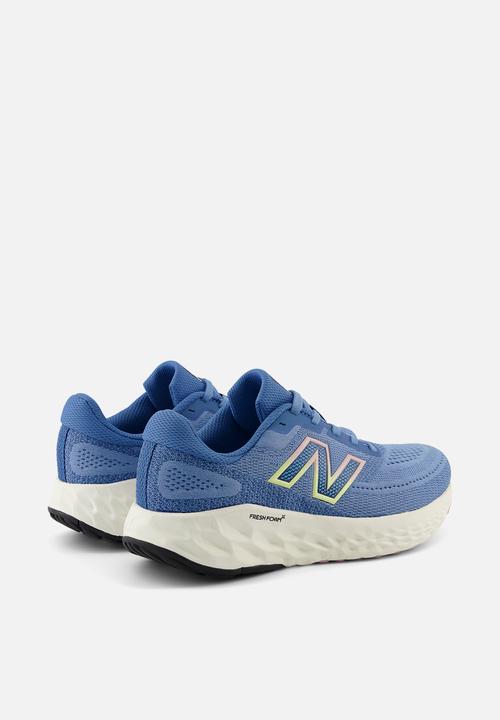New Balance  - FRESH FOAM EVOZ v4
