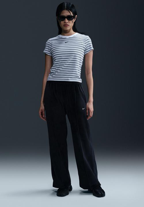 nike sportswear stripe tee