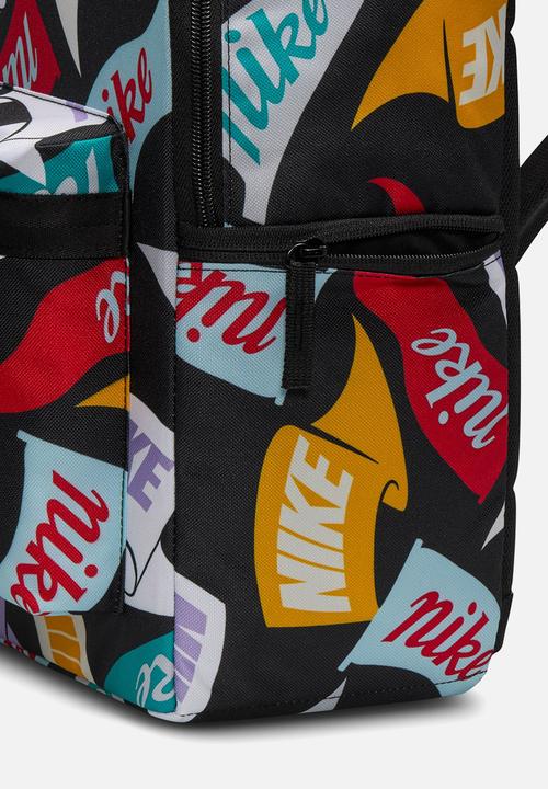 Nike - Nike Heritage