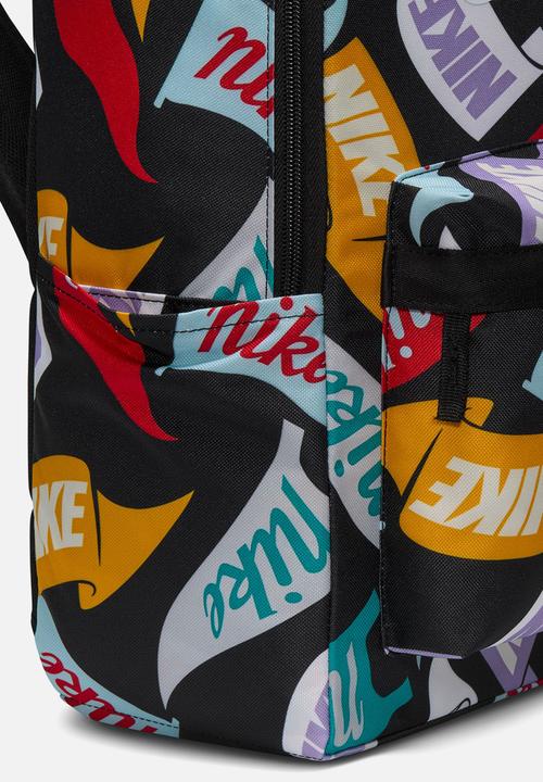 Nike - Nike Heritage