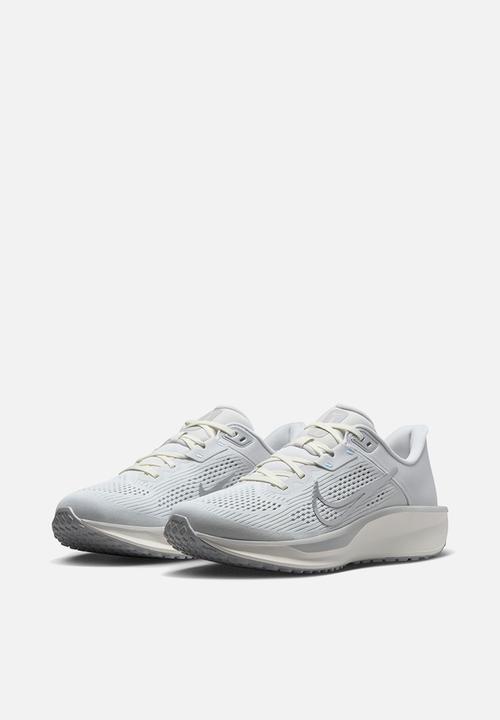 Nike - Nike Quest 6