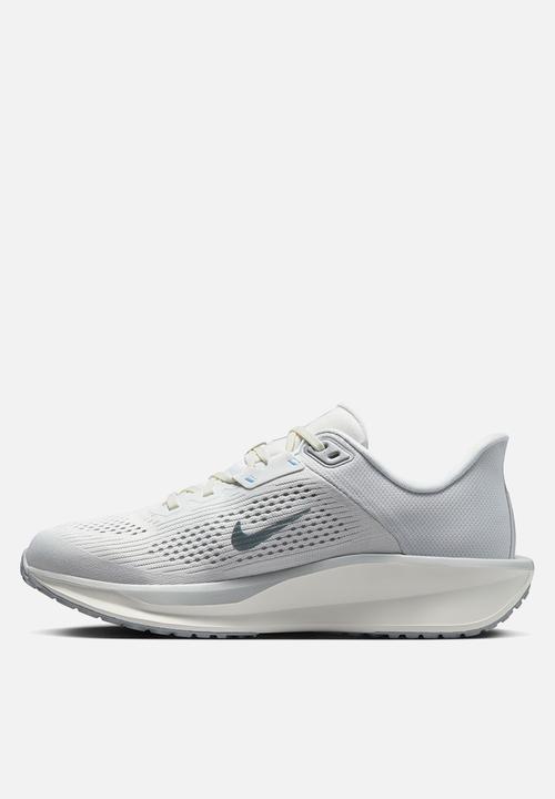 Nike - Nike Quest 6