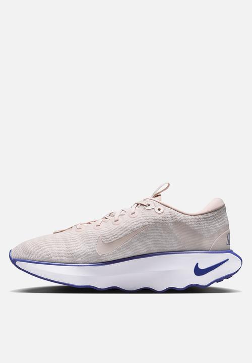 Nike - Nike Motiva