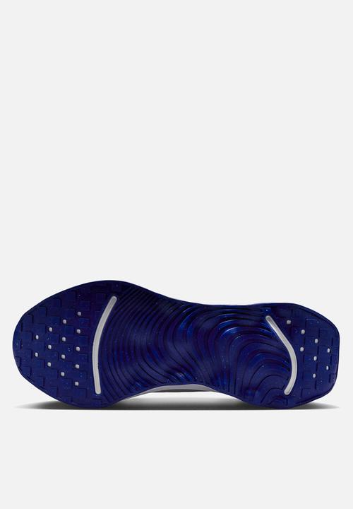 Nike - Nike Motiva
