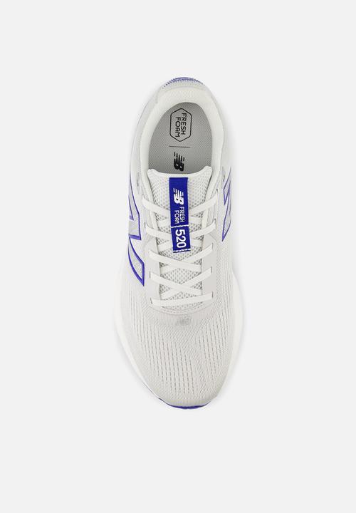 New Balance  - FRESH FOAM 520 v9