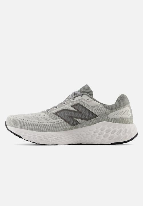 New Balance  - FRESH FOAM EVOZ v4