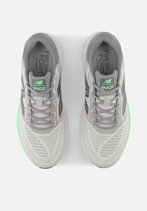 New Balance  - FRESH FOAM EVOZ v4