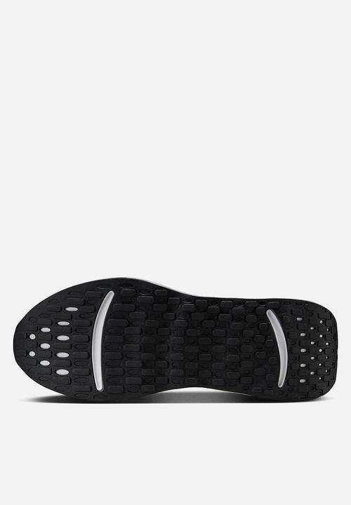 Nike - Nike Legend Essential 4