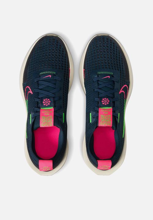 Nike - Nike Interact Run