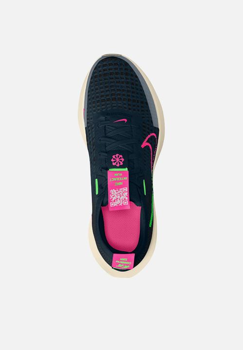 Nike - Nike Interact Run