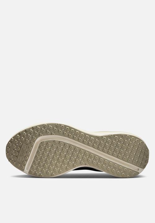 Nike - Nike Interact Run