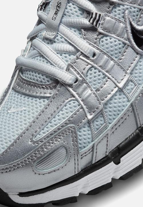 Nike - Nike P-6000