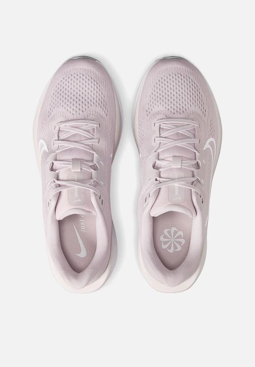 Nike - Nike Quest 6