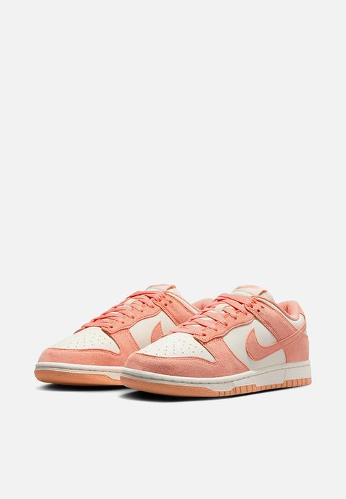Nike - WMNS NIKE DUNK LO
