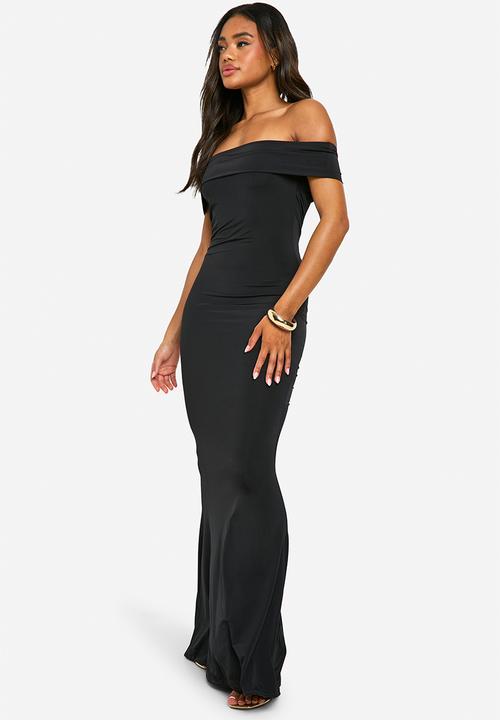 boohoo - Off Shoulder Ruched Back Slinky Maxi Dress - Black