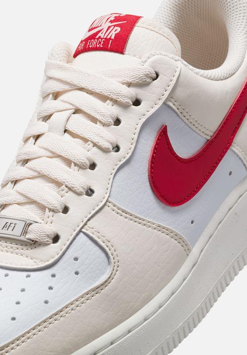 Nike - Nike Air Force 1 '07 Next Nature