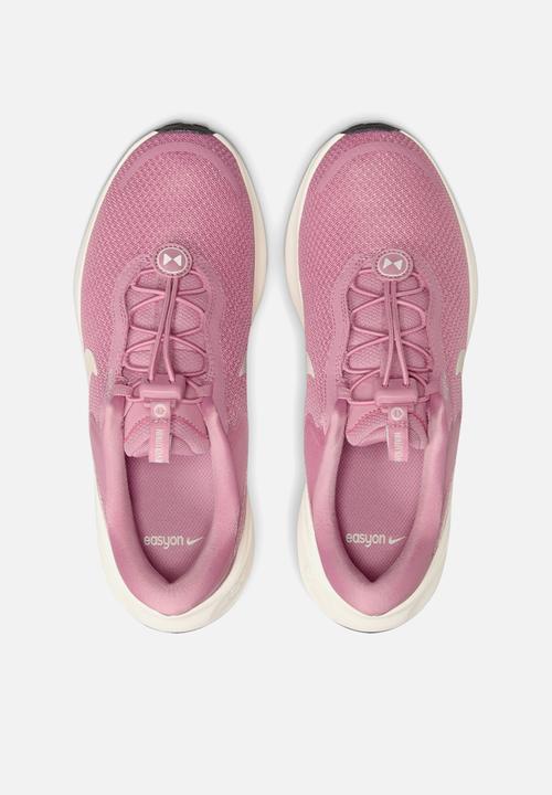Nike - Nike Revolution 7 EasyOn