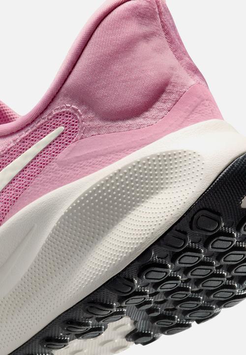 Nike - Nike Revolution 7 EasyOn