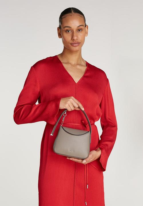 Calvin Klein - Soft sculpt mini bag - cinder