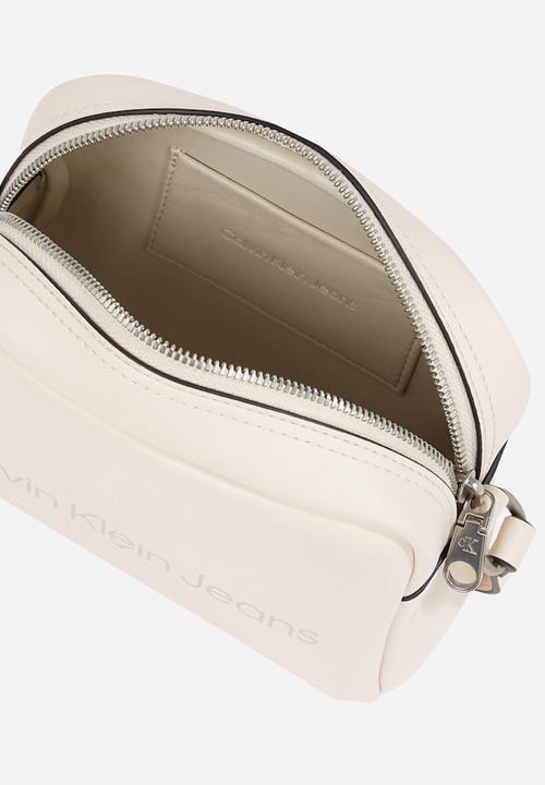 Calvin Klein - Sculpted camera bag18 mono - gray morn