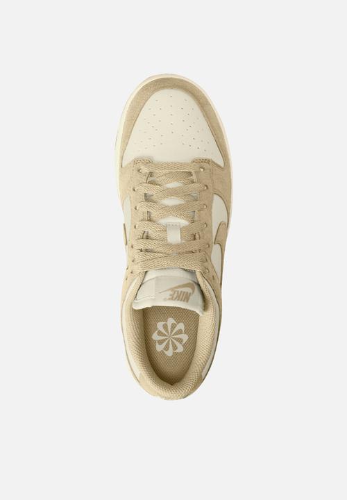 Nike - WMNS NIKE DUNK LO
