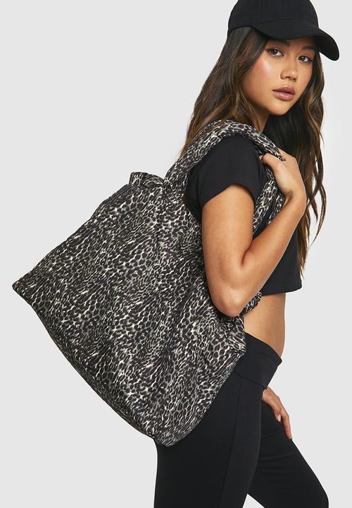 boohoo - Khaki nylon leopard knot handle tote bag - leopard