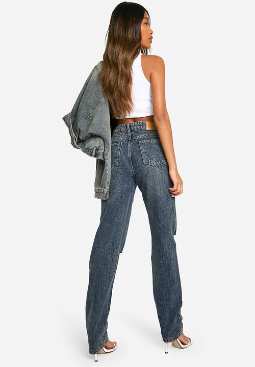 boohoo - Basics ced Straight Leg Ripped Knee Jeans - Vintage Blue