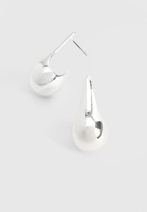 boohoo - Extreme tear drop earrings - silver