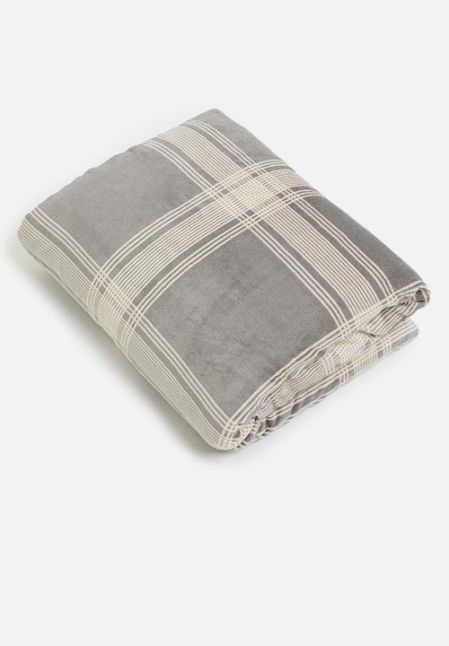 Sixth Floor - Check Sherpa Bed Throw