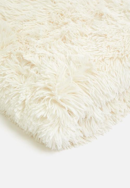 H&S - Shag cosy throw blanket – cream