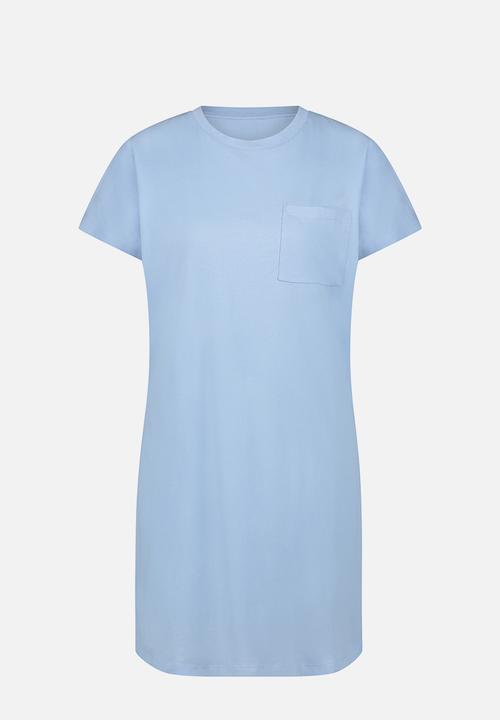 Hunkemoller - Nightie SS Pocket - powder blue