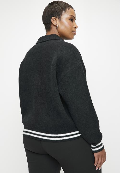 Cotton On - Plus Active Knitted Graphic Bomber - Black/Heritage Club