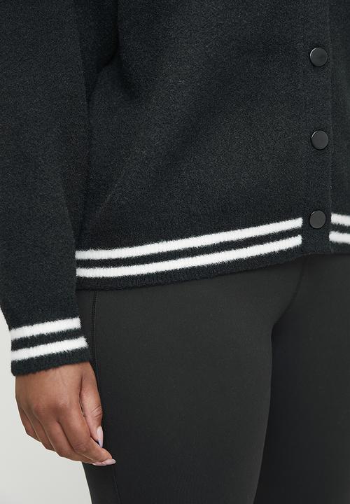 Cotton On - Plus Active Knitted Graphic Bomber - Black/Heritage Club