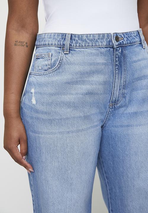 Cotton On - Plus Relaxed Wide Jean - Breeze Blue Worn