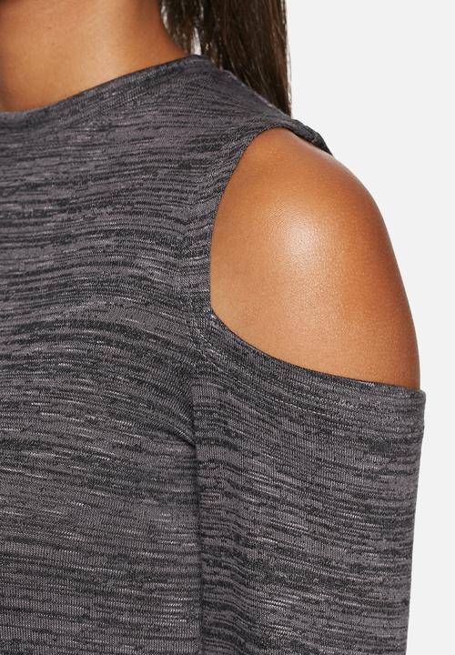 dailyfriday - Cold shoulder top