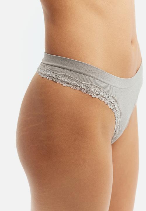 H&M - 2-Pack seamless lace-trimmed thong briefs - grey