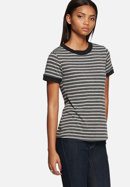 dailyfriday - Ringer tee