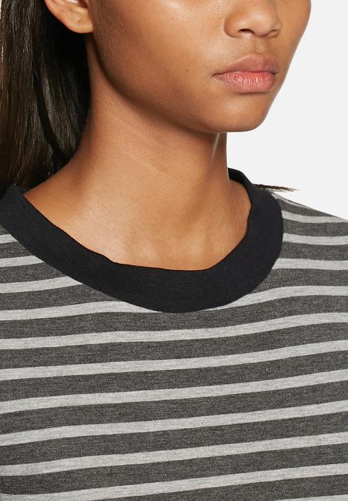 dailyfriday - Ringer tee