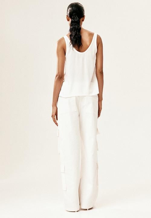 H&M - Crêpe vest top - white